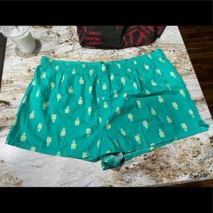 VS pink boxer shorts